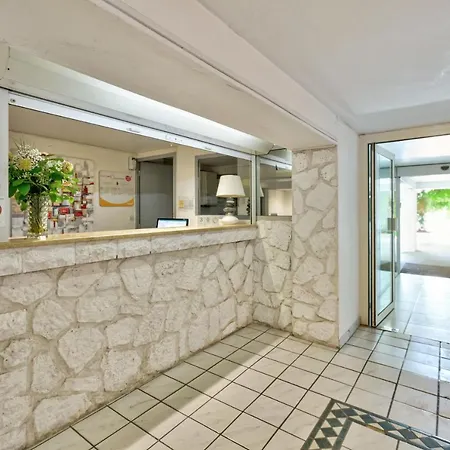 Apartmanhotel Pierre & Le Port